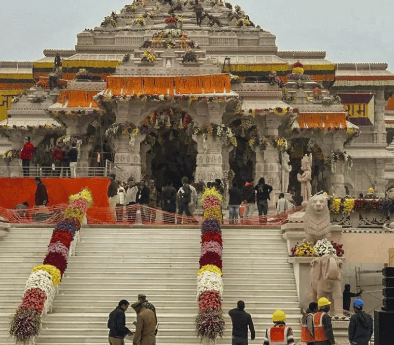 Kashi, Ayodhya, Prayagraj 2N 3D 